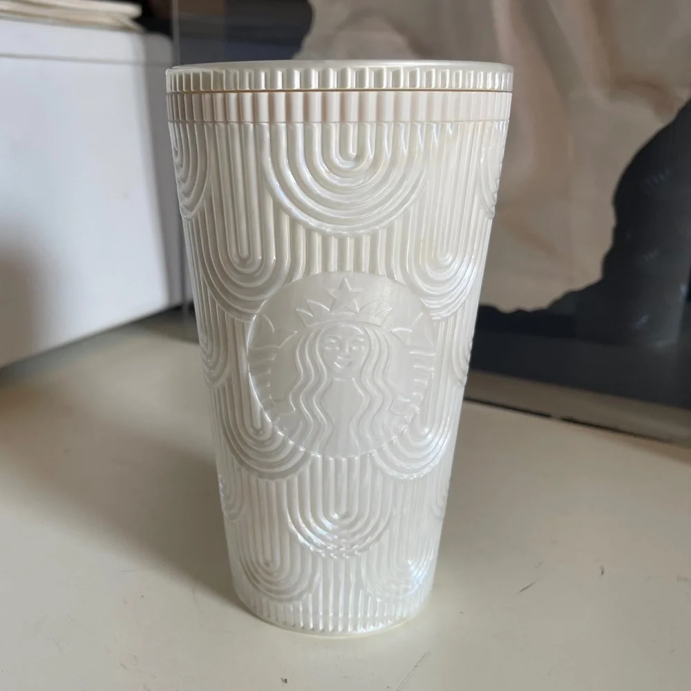 Starbucks Ivory Patterned Tumbler - Picture 1 of 4